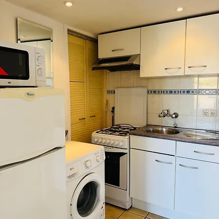 Strandhuisje Quarles Апартаменты *