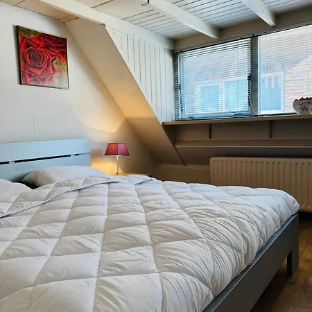 Апартаменты Strandhuisje Quarles *